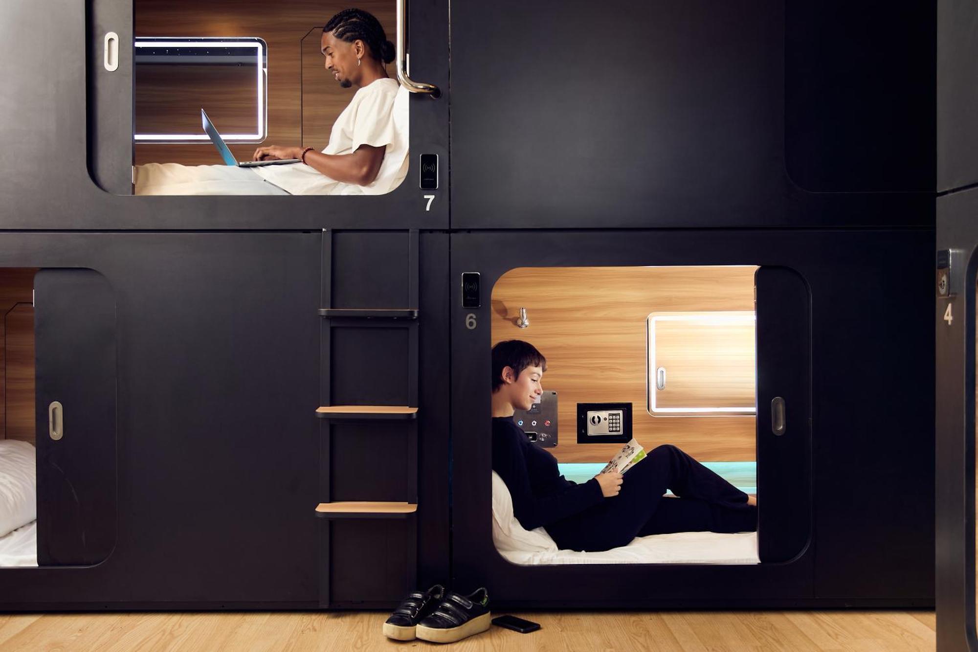 Capsule Hotel モントリオール エクステリア 写真